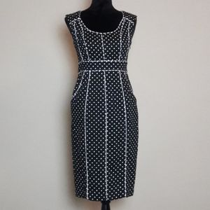 Donna Morgan | Sheath Fitted Dress